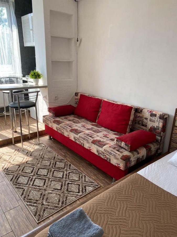 Well Located Studio - Yaroslavska Str. 21 Appartement Charkov Buitenkant foto