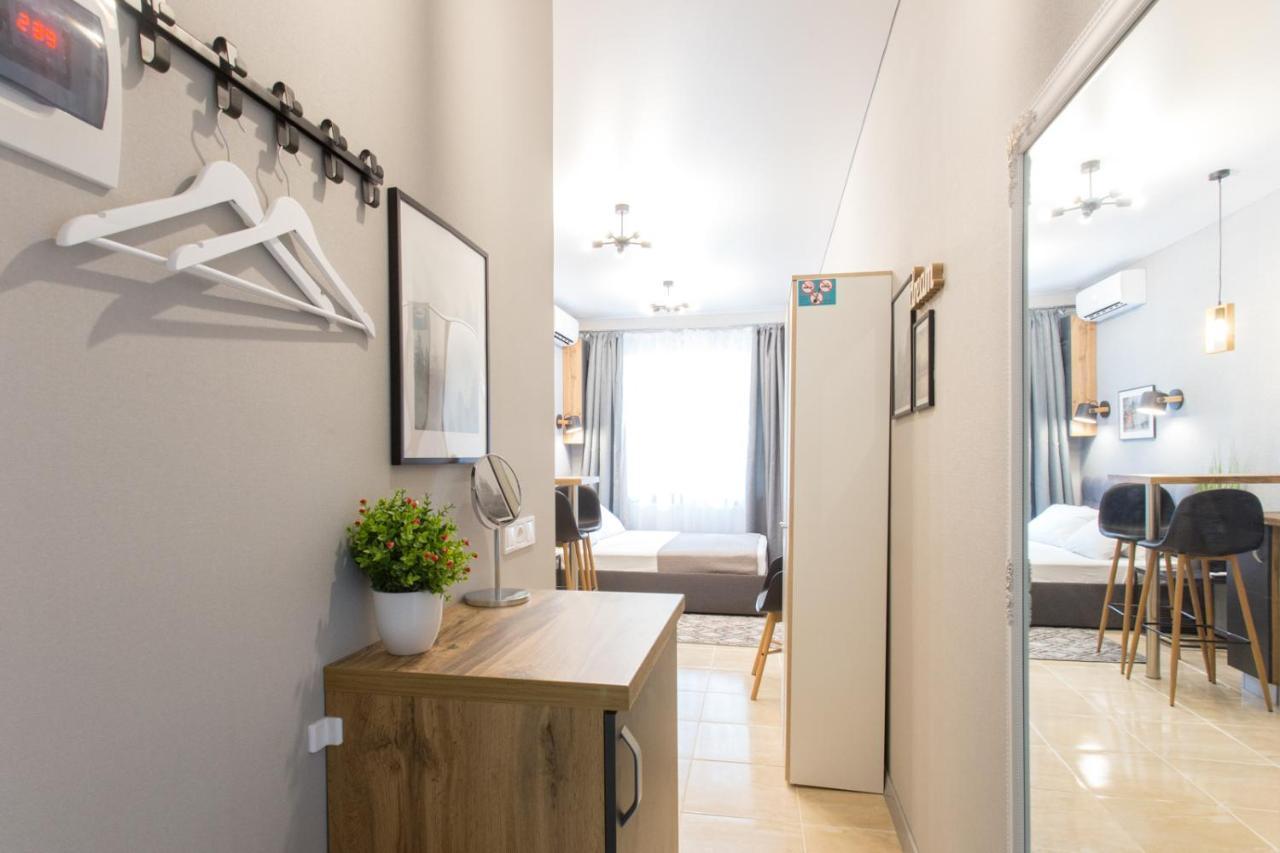 Well Located Studio - Yaroslavska Str. 21 Appartement Charkov Buitenkant foto